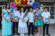 В ДОБРЫЙ ПУТЬ, ВЫПУСКНИКИ!